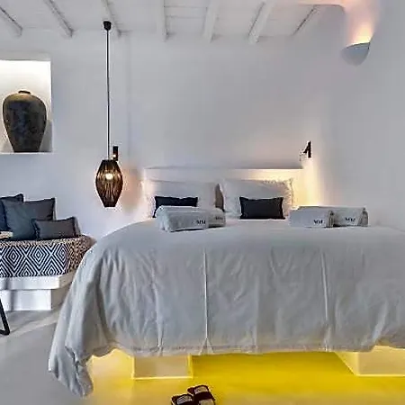 Отель Mykonian Mews Luxury Mykonos Town